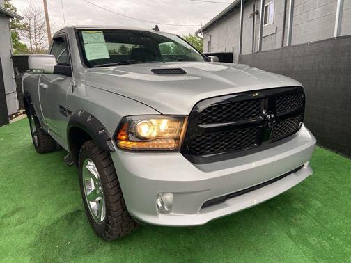 Bright Silver Metallic Clearcoat 2017 RAM 1500 Night Regular Cab 4x4 6'4' Box