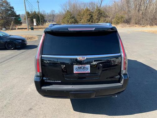 2016 Cadillac Escalade ESV Premium