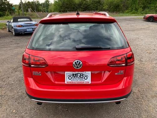 2017 Volkswagen Golf Alltrack TSI SEL