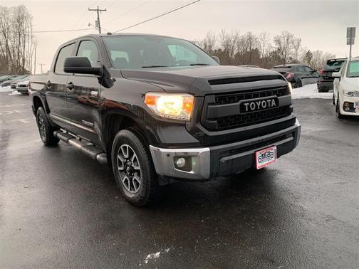 2016 Toyota Tundra SR5