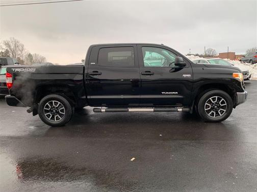 2016 Toyota Tundra SR5