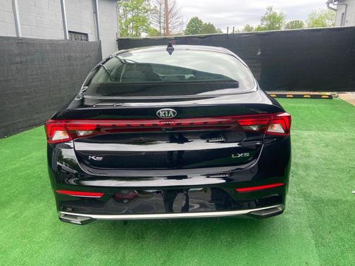 Ebony Black 2021 Kia K5 LXS