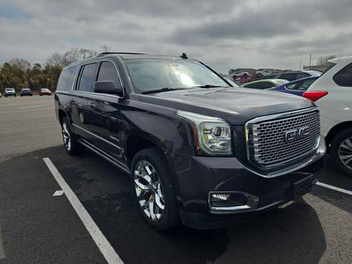 Iridium Metallic 2016 GMC Yukon XL Denali