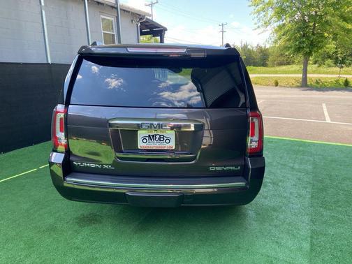 Iridium Metallic 2016 GMC Yukon XL Denali