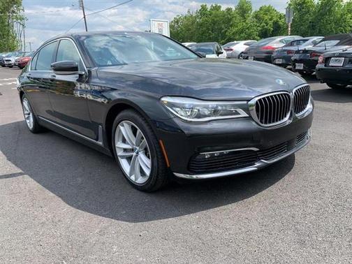 2018 BMW 750 i xDrive