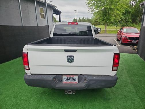 Bright White Clearcoat 2019 RAM 1500 Express