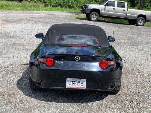 2016 Mazda MX-5 Miata Club
