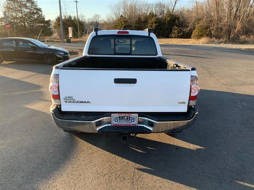 2015 Toyota Tacoma Base