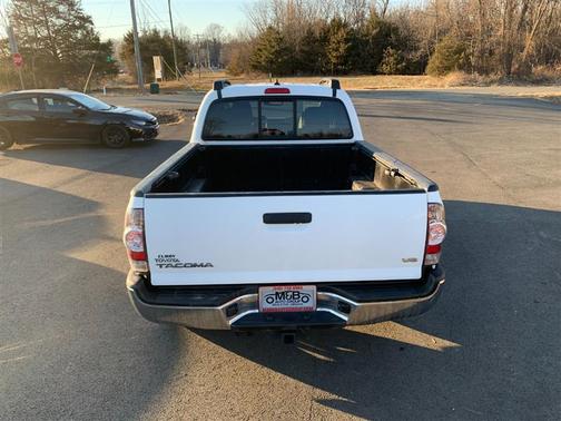 2015 Toyota Tacoma Base