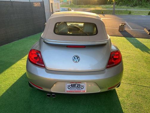 Moonrock Silver Metallic 2013 Volkswagen Beetle 2.5L