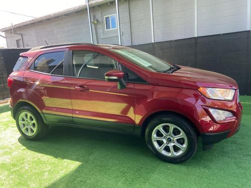 Ruby Red Metallic Tinted Clearcoat 2019 Ford EcoSport SE