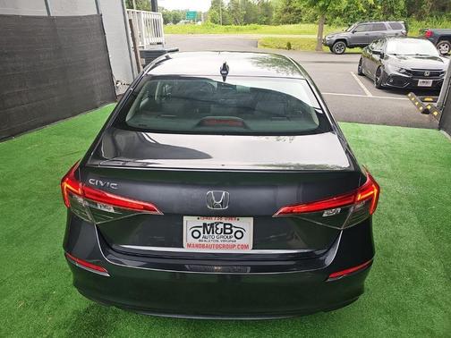 Sonic Gray Pearl 2023 Honda Civic LX