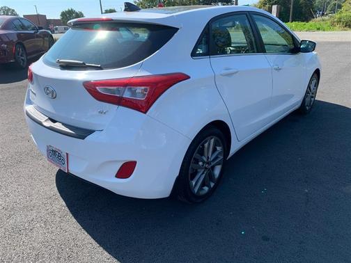 2016 Hyundai Elantra GT Base