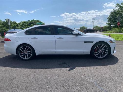 2017 Jaguar XF S
