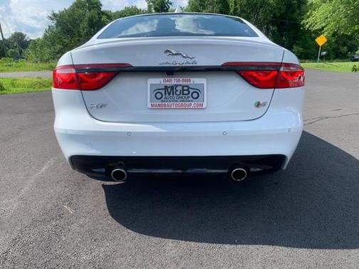 2017 Jaguar XF S