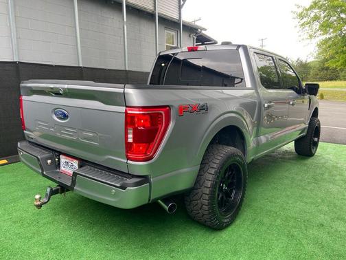 Iconic Silver Metallic 2021 Ford F-150 XLT