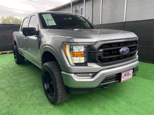 Iconic Silver Metallic 2021 Ford F-150 XLT