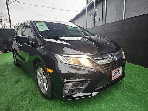Crystal Black Pearl 2019 Honda Odyssey EX