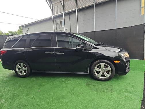 Crystal Black Pearl 2019 Honda Odyssey EX