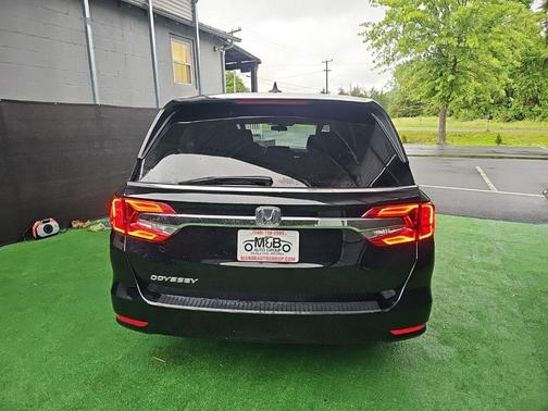 Crystal Black Pearl 2019 Honda Odyssey EX