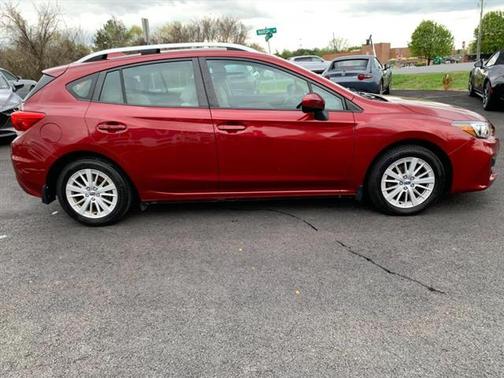 2017 Subaru Impreza 2.0i Premium