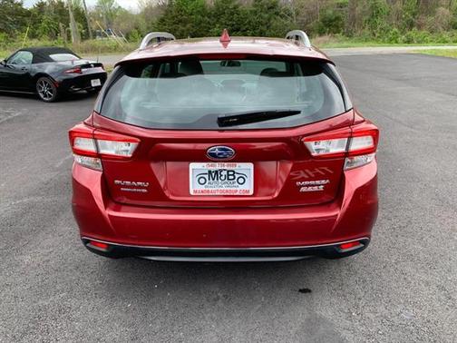 2017 Subaru Impreza 2.0i Premium