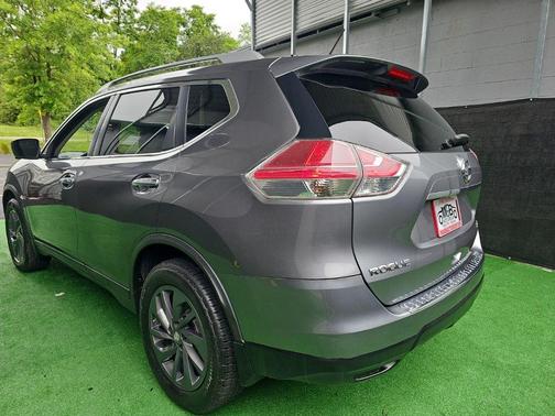 Gun Metallic 2015 Nissan Rogue SL