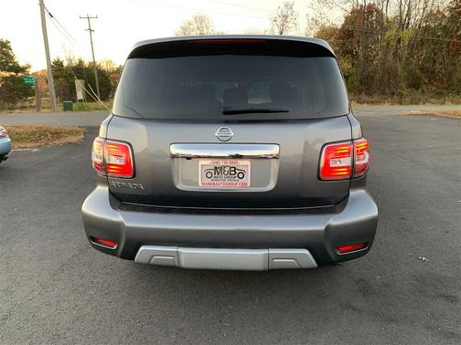 2017 Nissan Armada SV