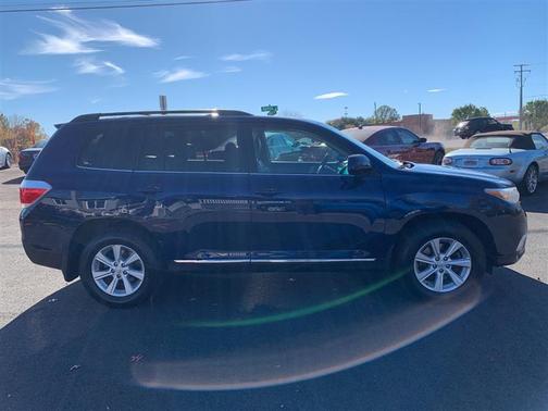 2011 Toyota Highlander SE