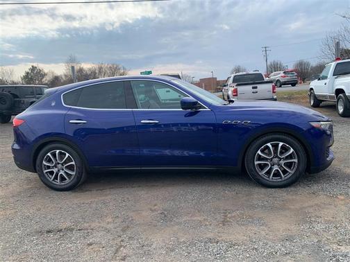 2017 Maserati Levante Base