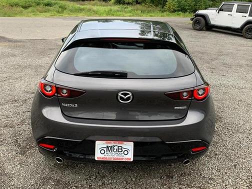 2023 Mazda Mazda3 FWD w/Preferred Package