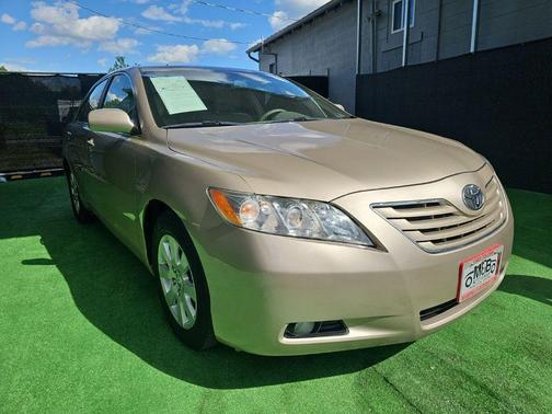 Desert Sand Mica 2009 Toyota Camry LE