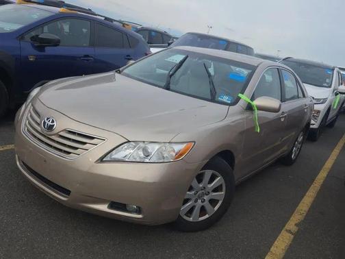 Desert Sand Mica 2009 Toyota Camry LE