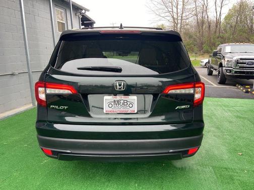 Modern Steel Metallic 2019 Honda Pilot LX