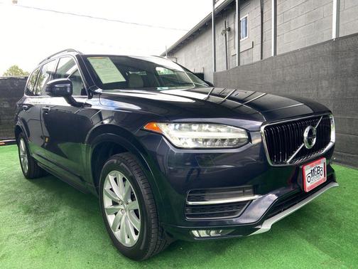 Magic Blue Metallic 2017 Volvo XC90 T6 Momentum