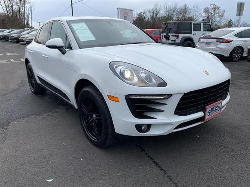 2016 Porsche Macan S