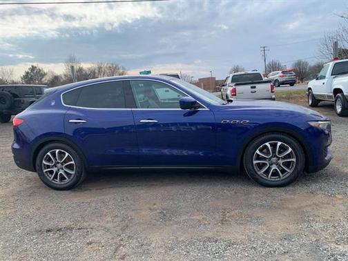 2017 Maserati Levante Base