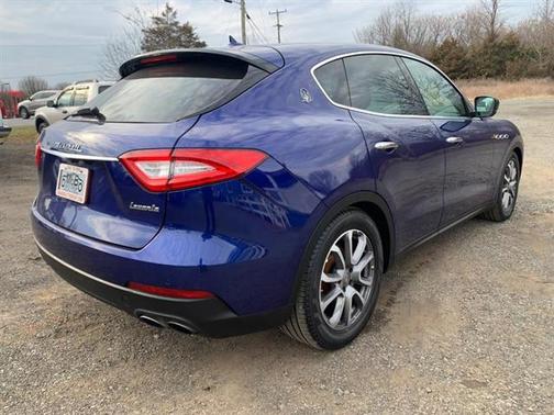 2017 Maserati Levante Base