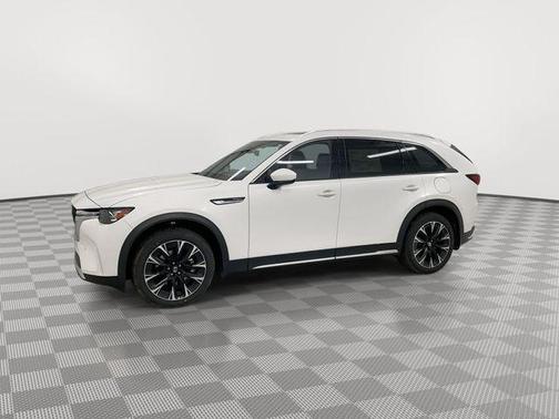 2025 Mazda CX-90 PHEV Premium Plus