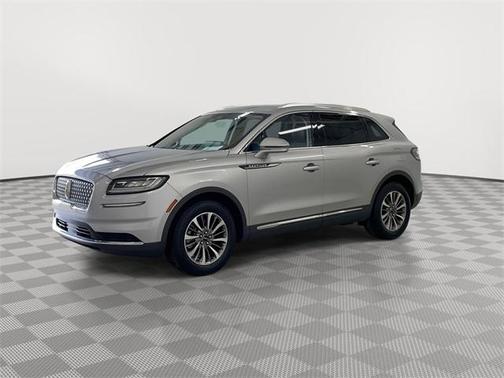 2022 Lincoln Nautilus Standard