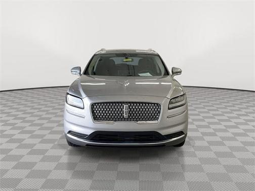 2022 Lincoln Nautilus Standard