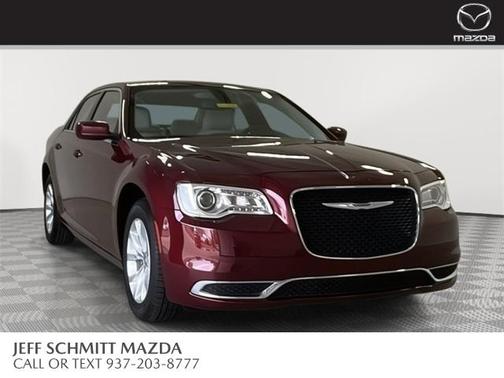 2023 Chrysler 300 Touring