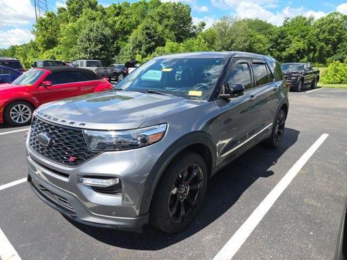Carbonized Gray Metallic 2021 Ford Explorer ST