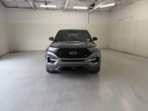 Carbonized Gray Metallic 2021 Ford Explorer ST