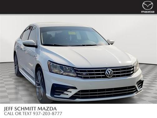 2017 Volkswagen Passat 1.8T R-Line w/Comfort