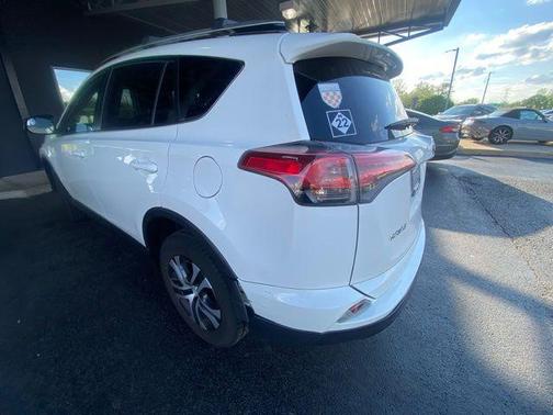 Super White 2016 Toyota RAV4 LE