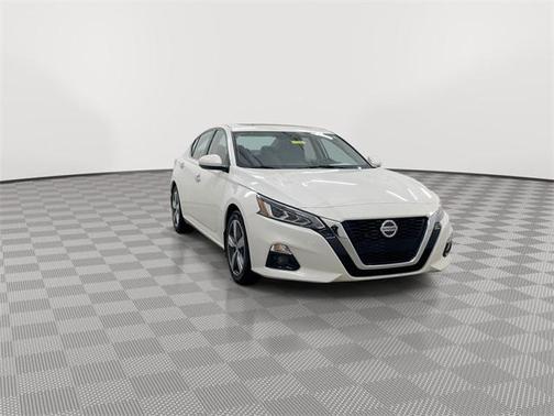 2022 Nissan Altima 2.5 SL