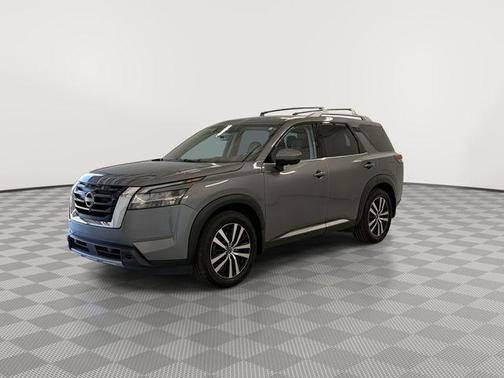 Gun Metallic 2024 Nissan Pathfinder Platinum 4WD