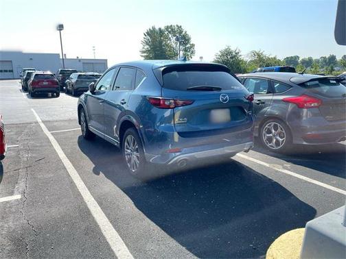 2024 Mazda CX-5 Signature