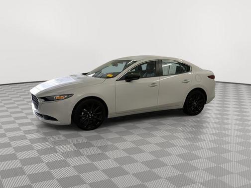 Ceramic Metallic 2025 Mazda Mazda3 2.5 S Select Sport